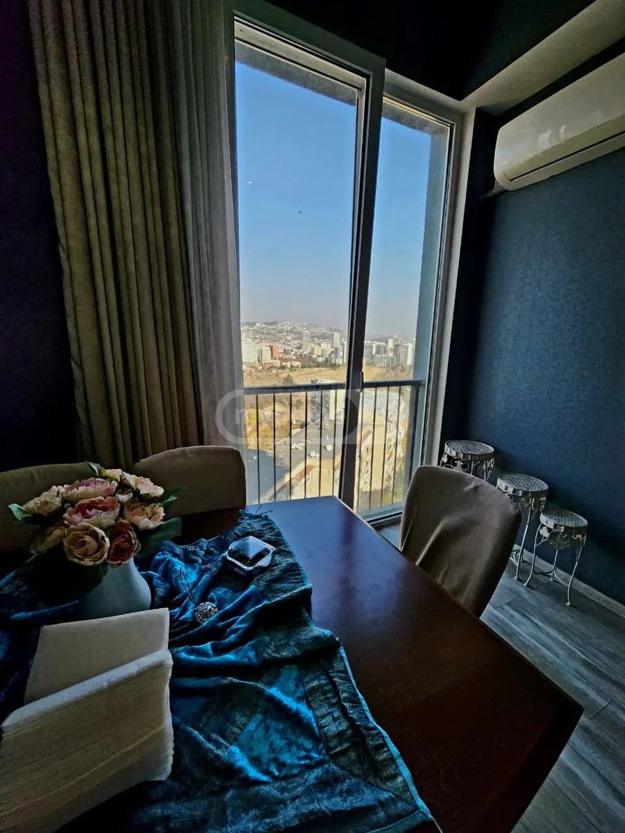 ჭავჭავაძე ი. გამზირი 75 - 2 rooms