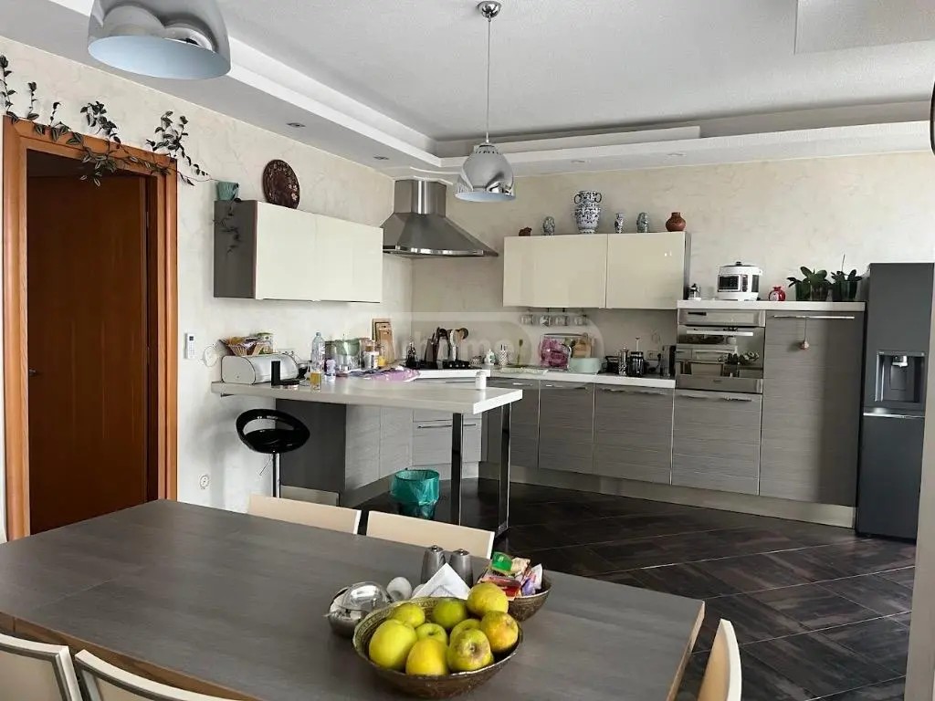 ვაჟა-ფშაველას II შეს.  - 4 rooms