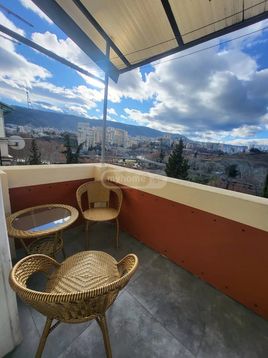 დგებუაძის ქ.  - 2 rooms
