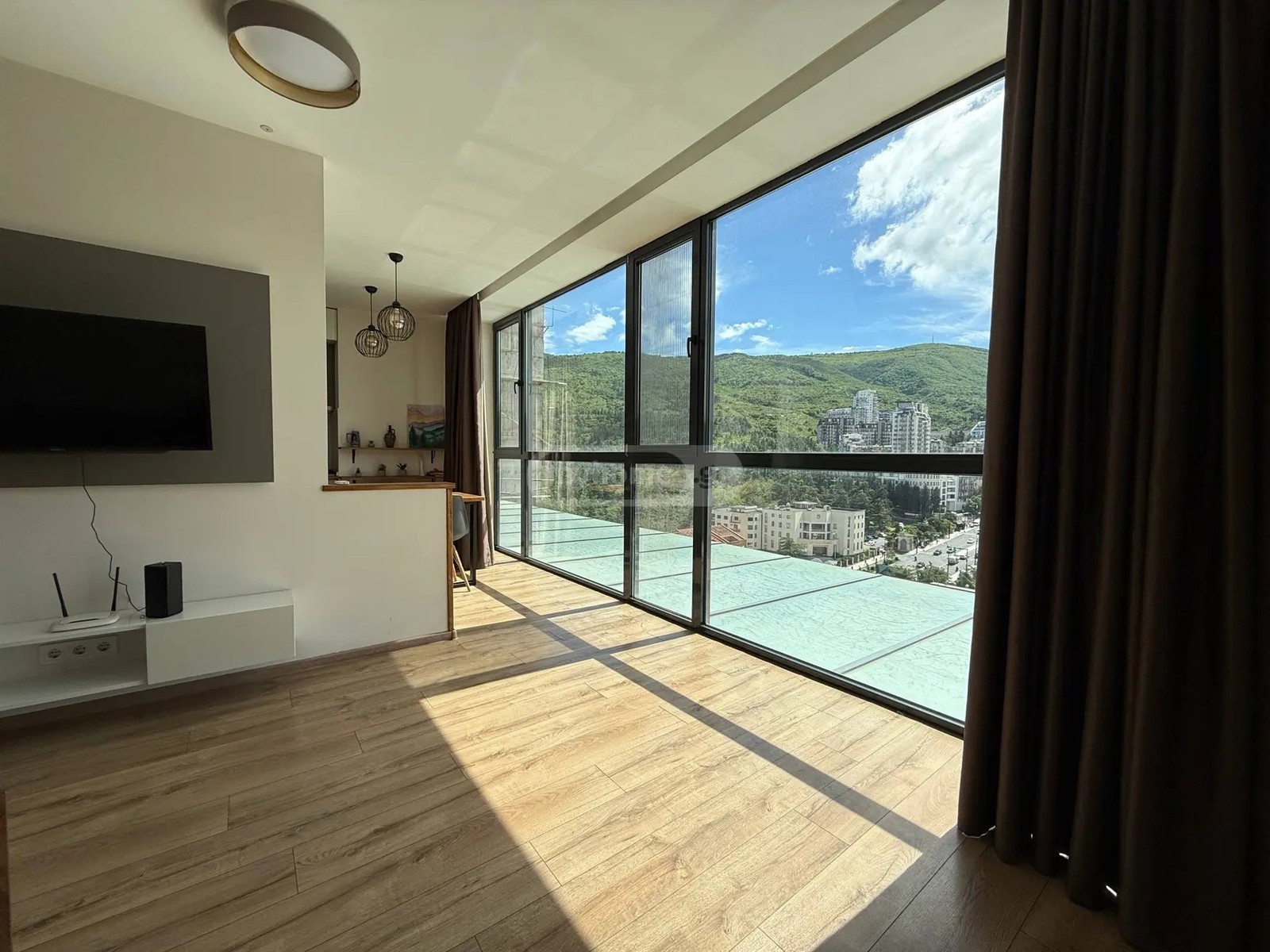 ჭავჭავაძე ი. გამზირი 49 - 2 rooms