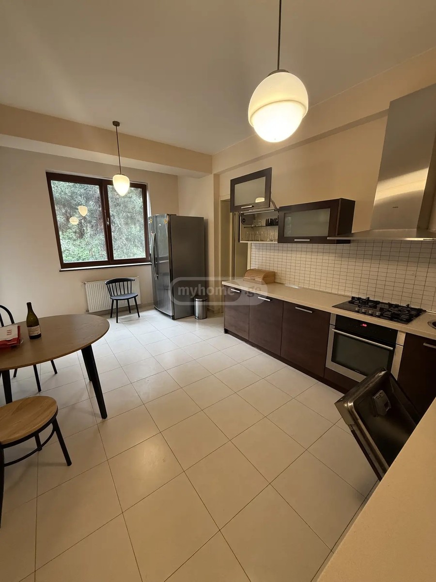 ჭავჭავაძე ი. გამზირი 80 - 3 rooms