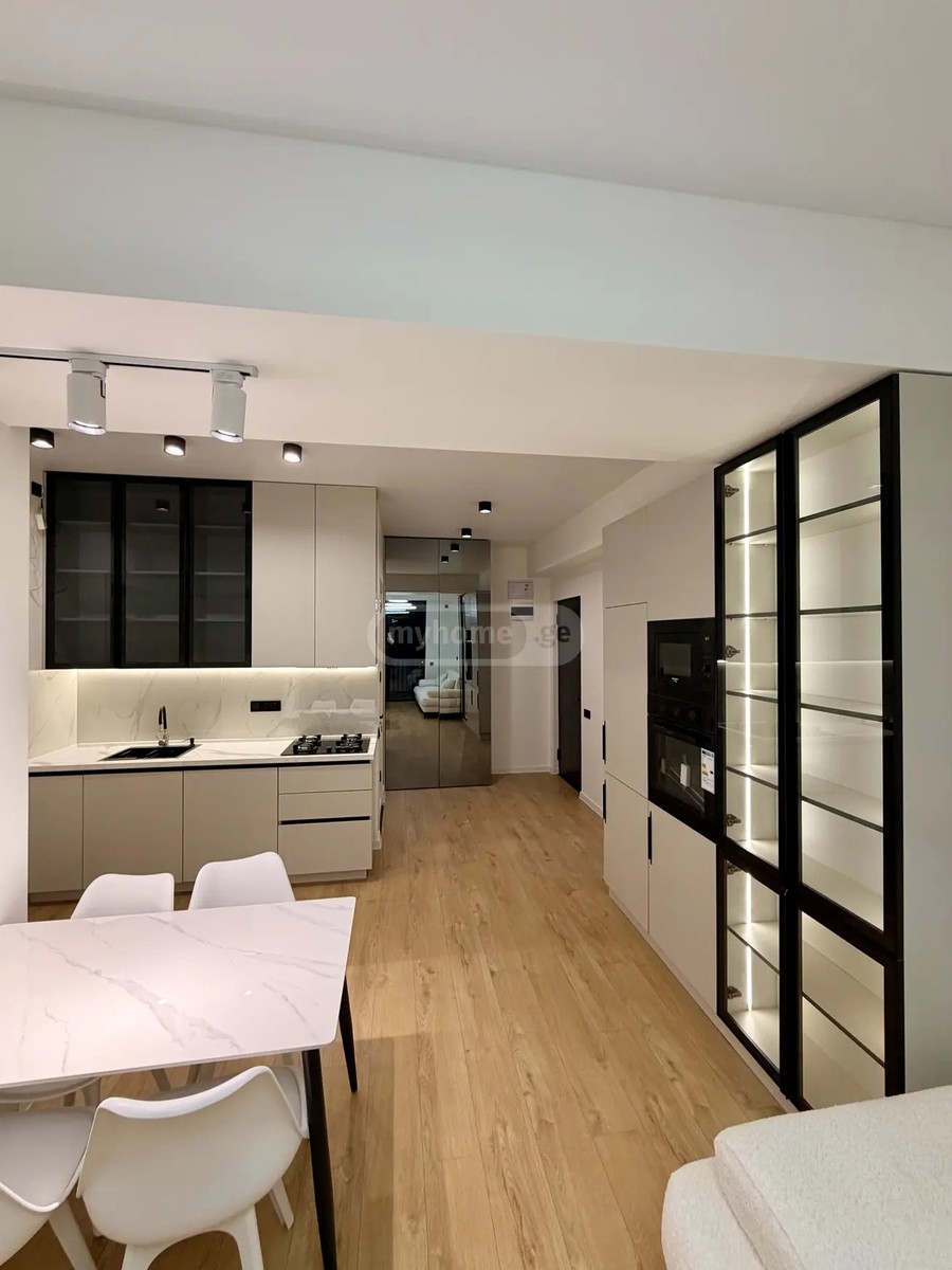 ლაისტი ა. ქ. 4 - 3 rooms