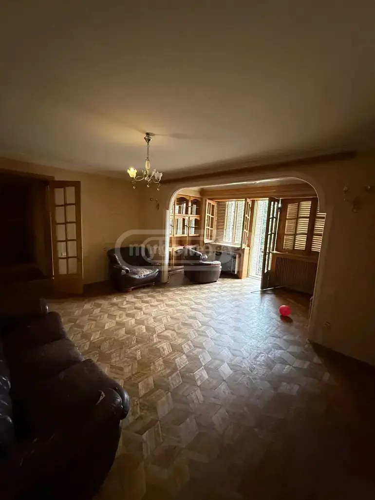 პეტეფი შ. ქ.  - 3 rooms