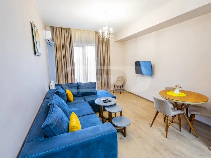 ყაზბეგის გამზ. 15 - 2 rooms