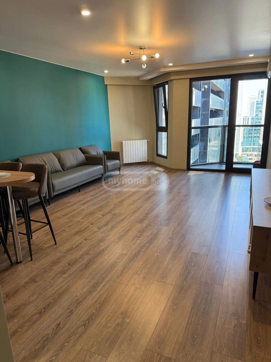 აბუსერიძე ტ. ქ. 13 - 2 rooms