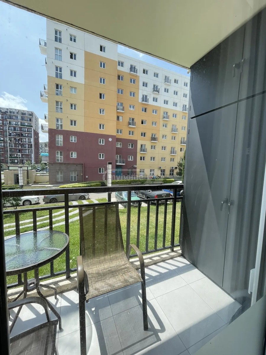 კუპრაძე ვ. ქ. 74 - 4 rooms