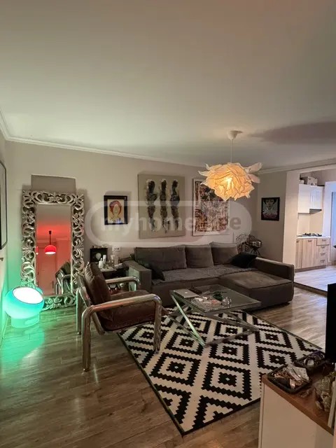 დოლიძე ვ. ქ. 18 - 3 rooms