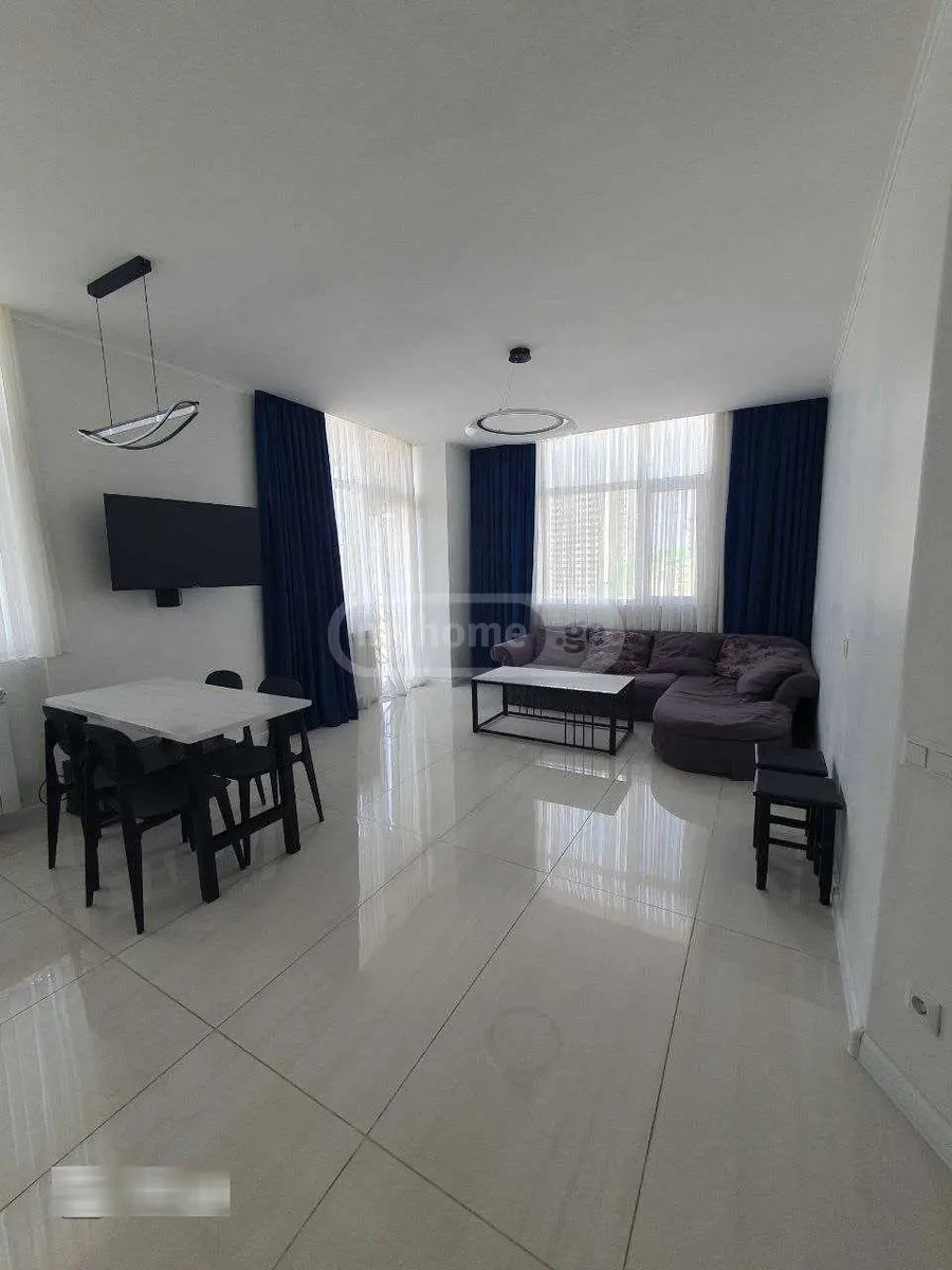 აეროპორტის გზატკეცილი 25 - 3 rooms