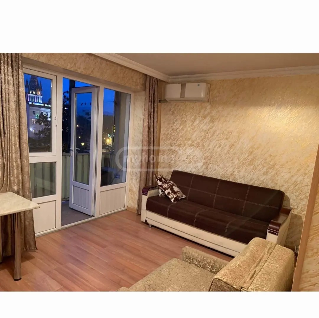 რუსთაველის ქ. 10 - 2 rooms