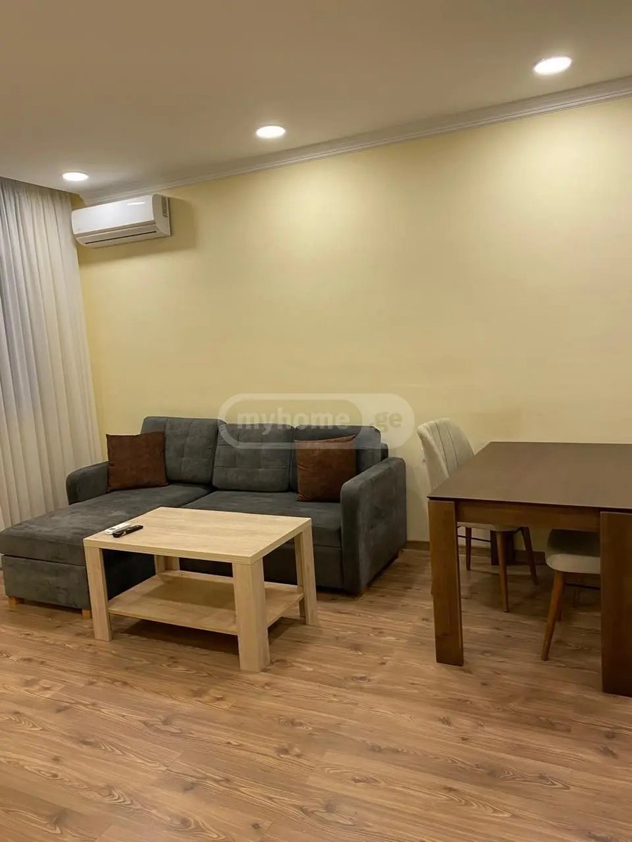 თაყაიშვილი ე. ქ. 51 - 2 rooms