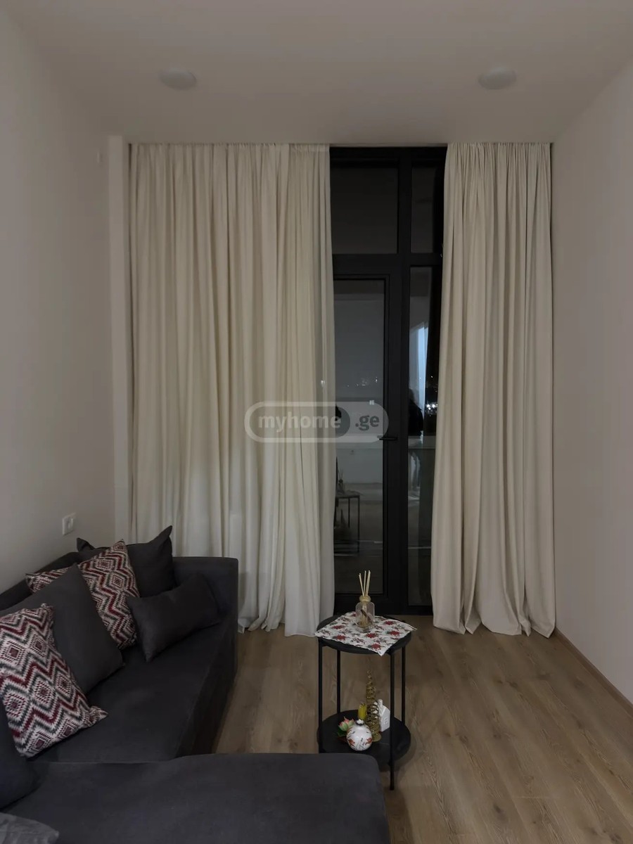 პეტეფი შ. ქ. 48 - 1 rooms