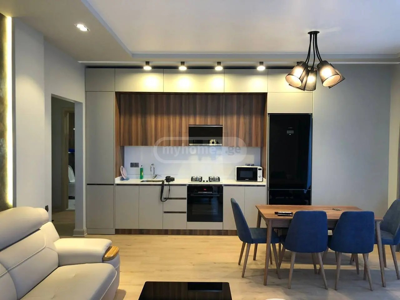 ბაგრატიონის ქუჩა 129 - 3 rooms