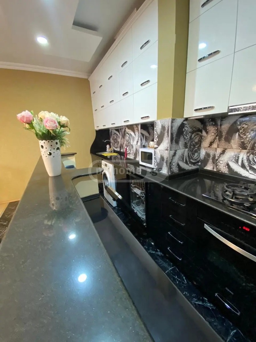 გორგასალი ვ. ქ. 111 - 2 rooms