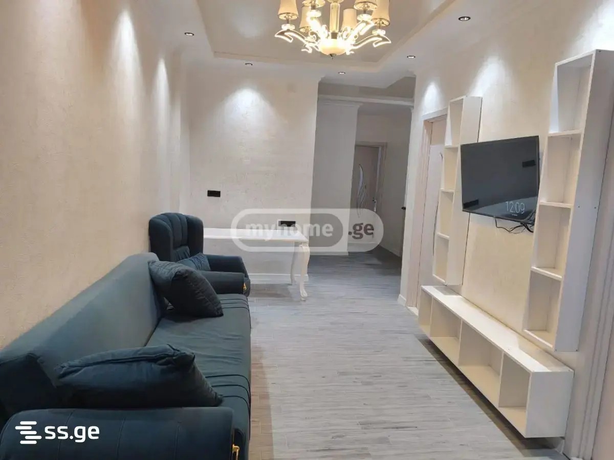დ. მამულაძე 8ა - 3 rooms
