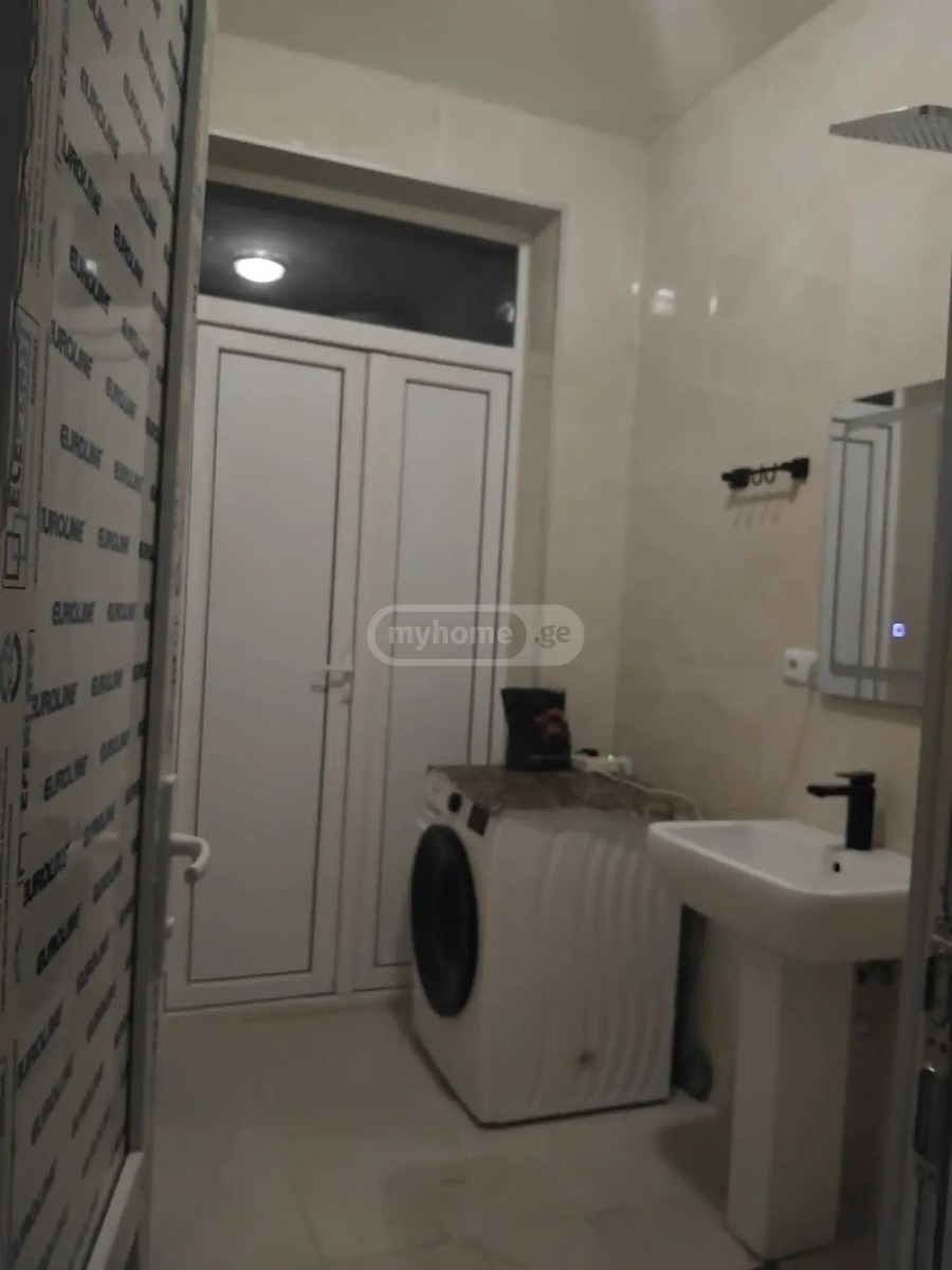 რუსთაველის ქ. 32 - 1 rooms