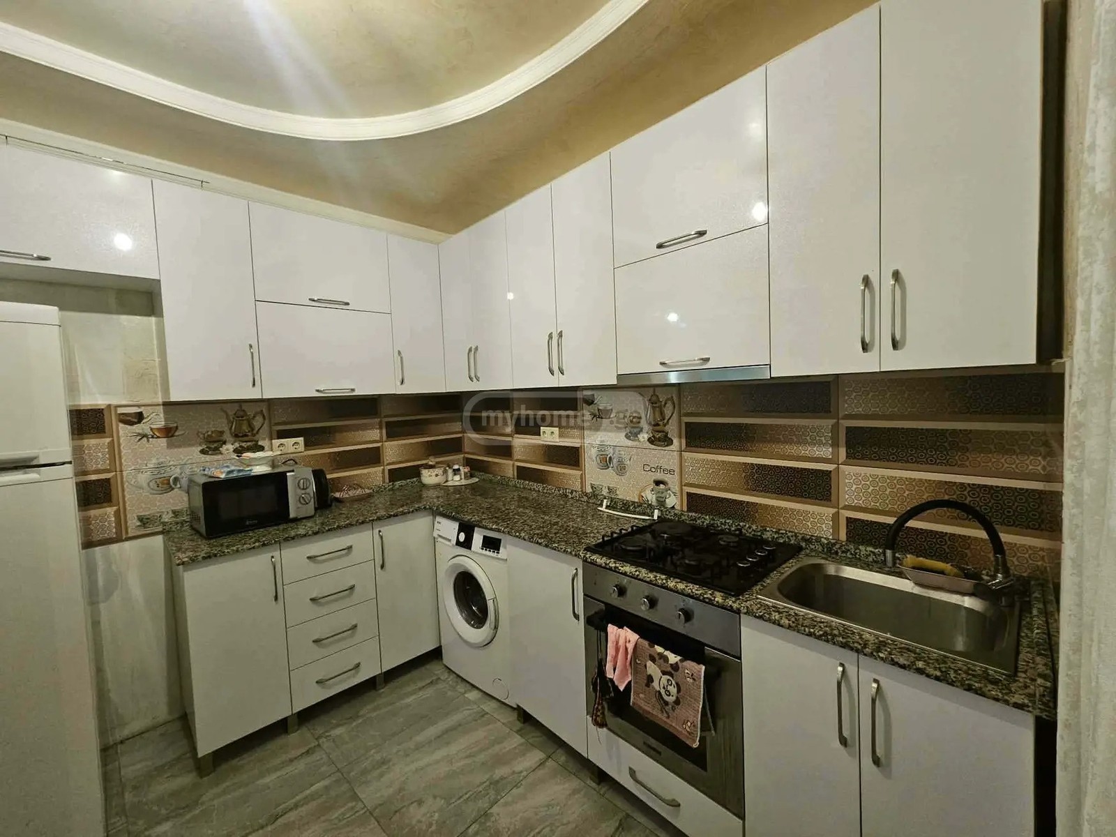 ბაგრატიონი პ. შეს. 206 - 4 rooms