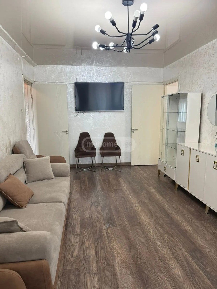 რურუა პ. ქ.  - 4 rooms