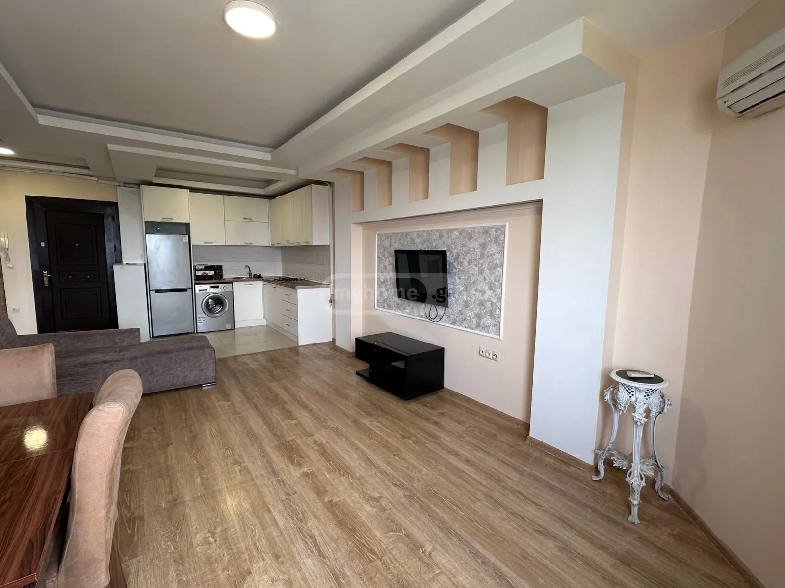 ნადირაშვილი შ. ქ. 22 - 2 rooms