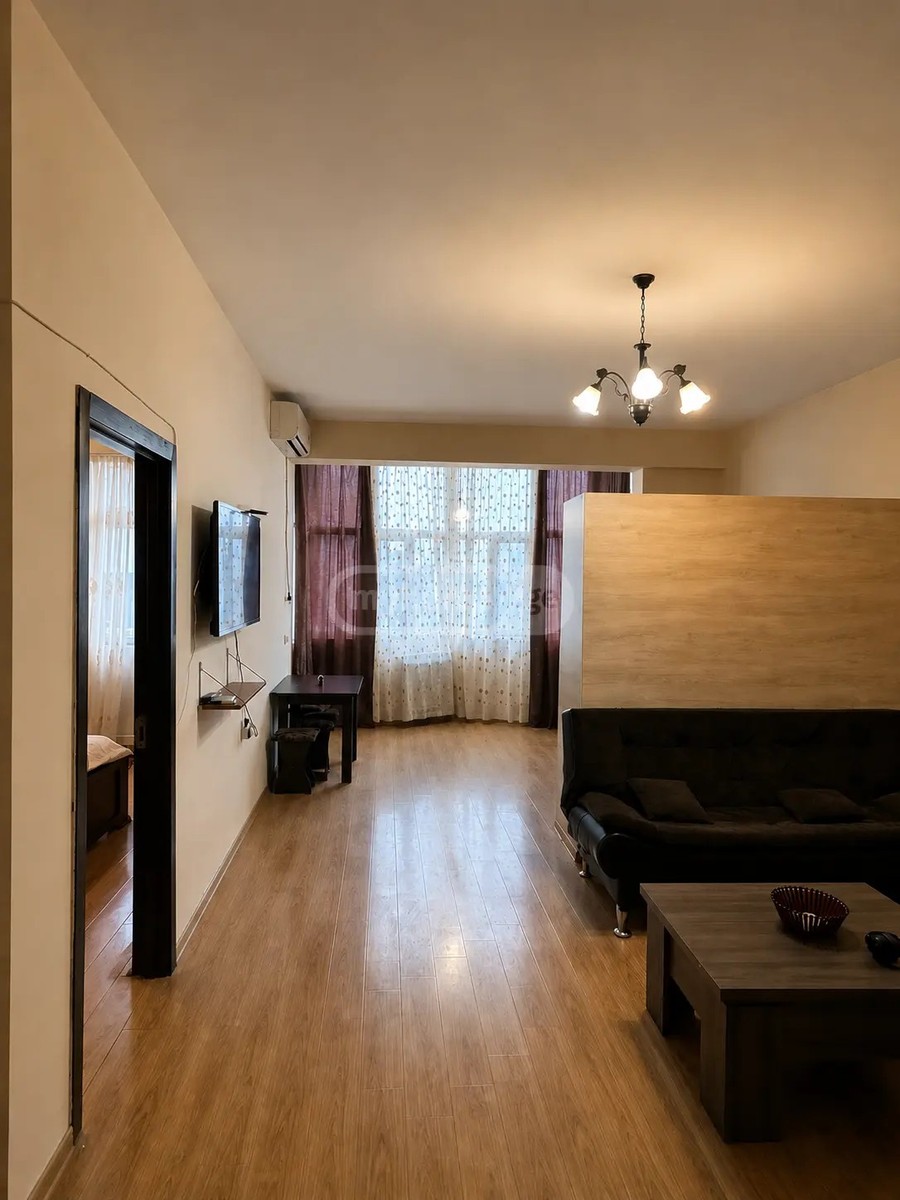 აღმაშენებლის გამზ. 112 - 2 rooms
