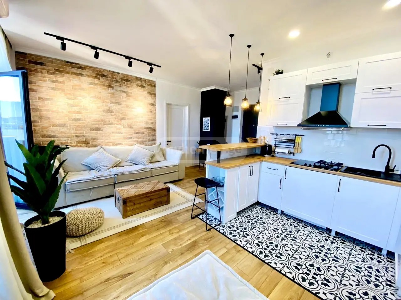 გორგასალი ვ. ქ. 84 - 2 rooms