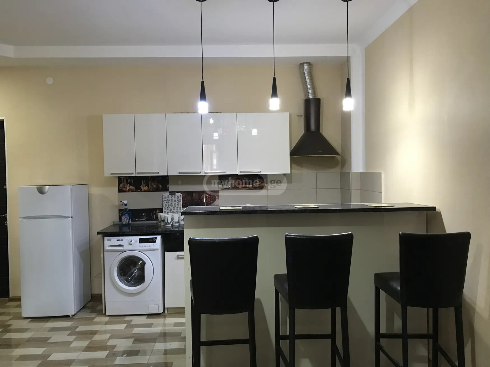 წერეთლის გამზ. 87ზ - 3 rooms