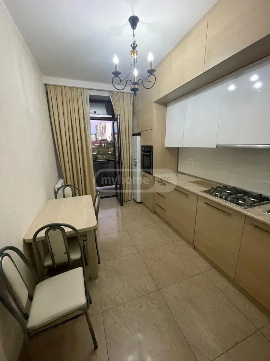წერეთლის გამზ. 87ზ - 3 rooms
