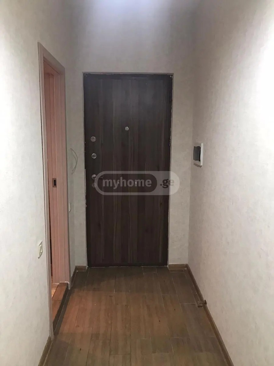 ჭავჭავაძე ი. ქუჩა 1 - 3 rooms