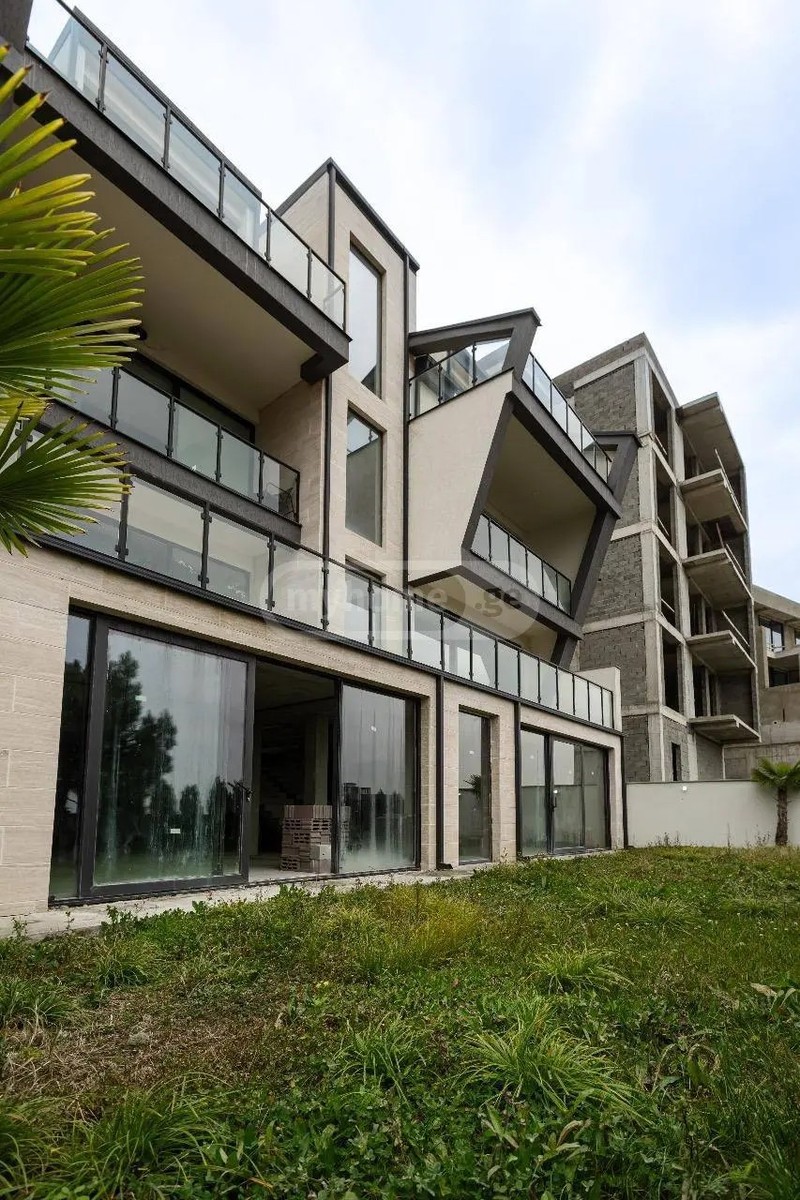 გუდავა ტ. ქ. 14 - 3 rooms