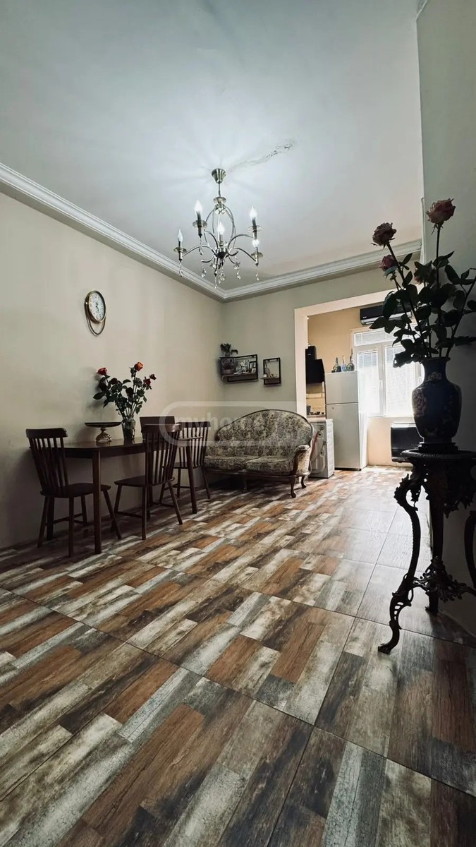 ფიროსმანი ნ. ქ. 9 - 3 rooms