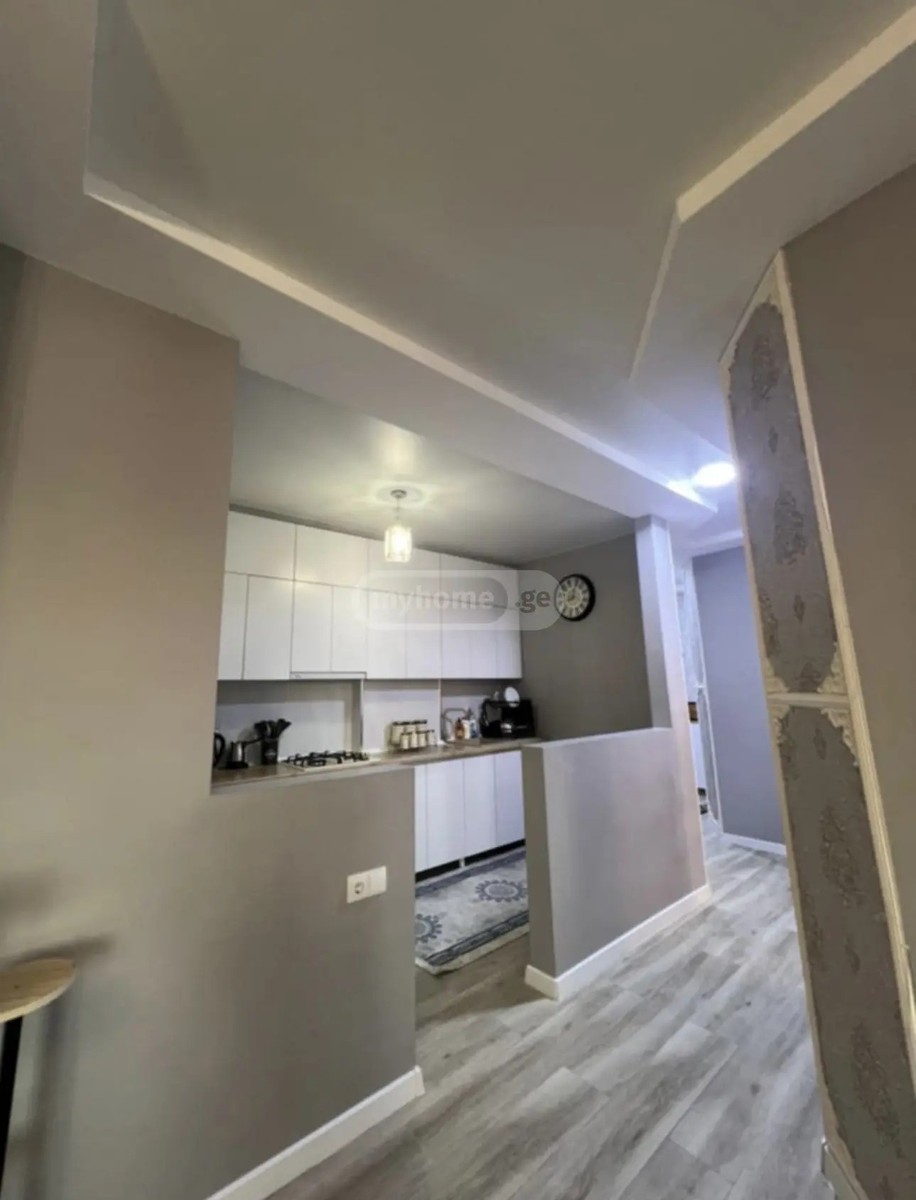 ხახულის ქ. 23 - 4 rooms