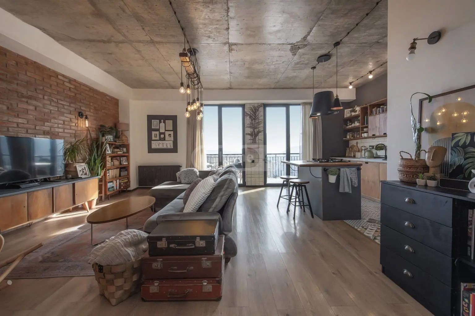 ნუცუბიძის ქ.  179 - 4 rooms