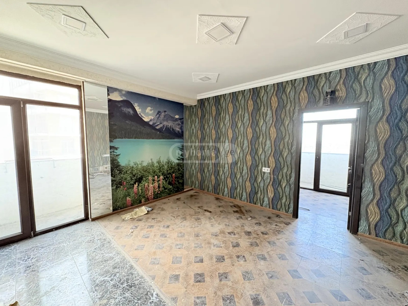 პეტეფი შ. ქ. 63 - 2 rooms