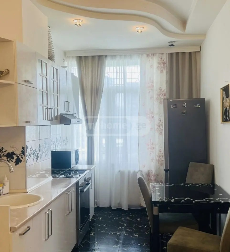 ინასარიძის ქ. 15 - 3 rooms