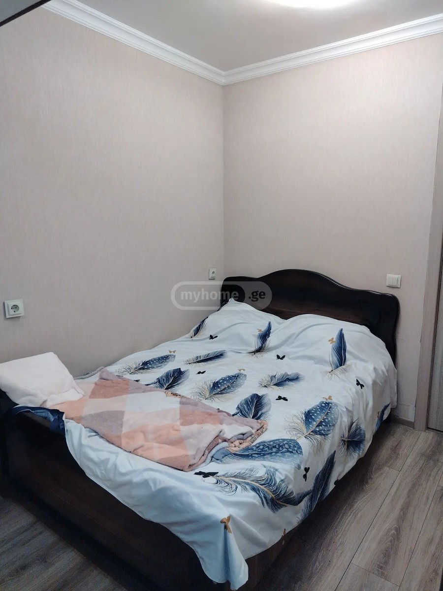 ჭავჭავაძის გამზ. 41 - 2 rooms