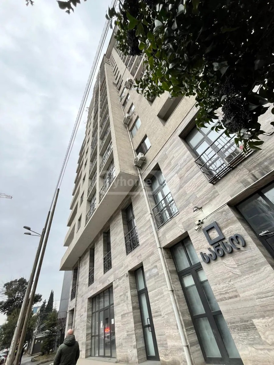 ბოჭორმის ქ. 18 - 4 rooms