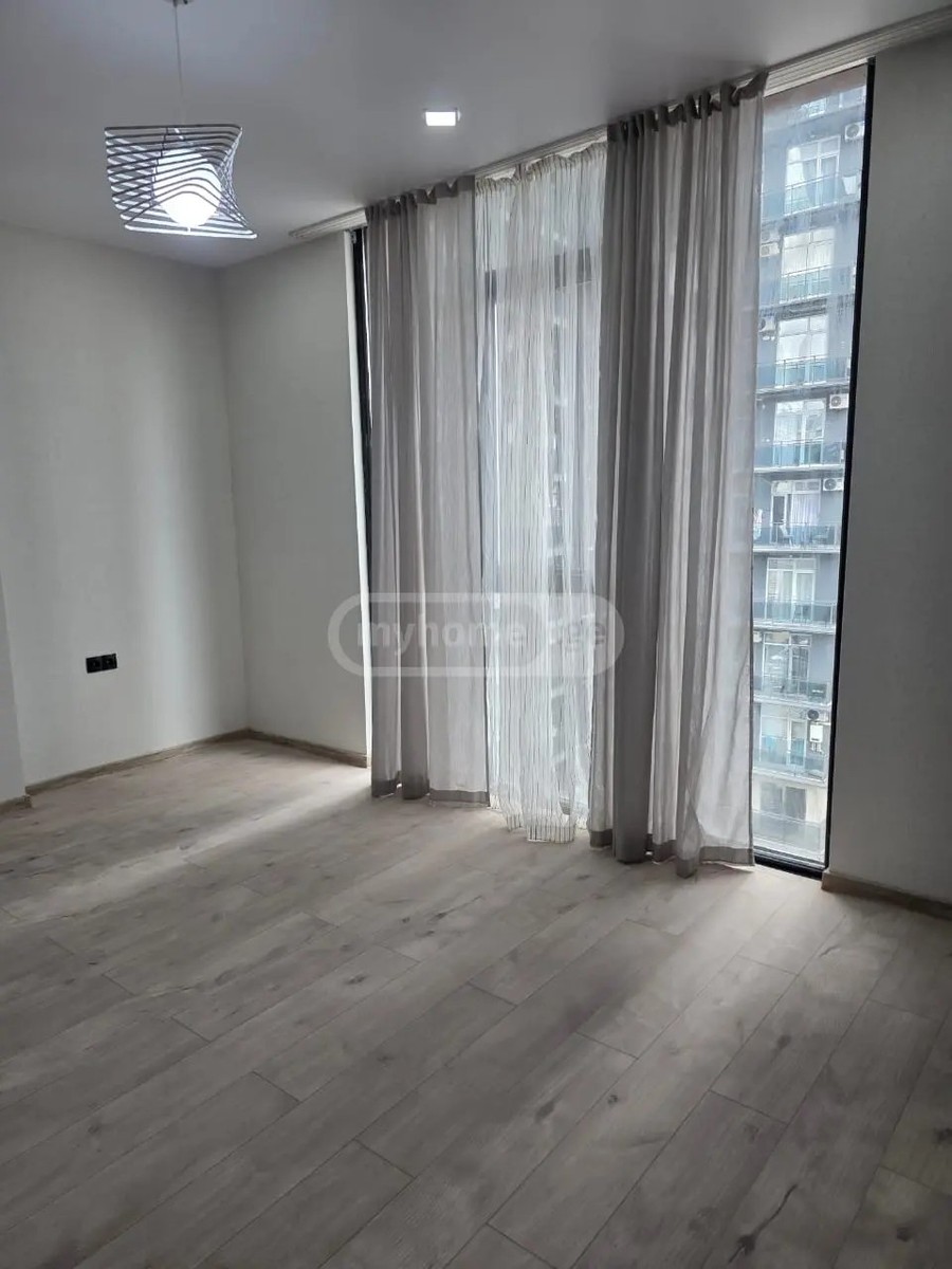 ანგისის ქ. 10 - 1 rooms