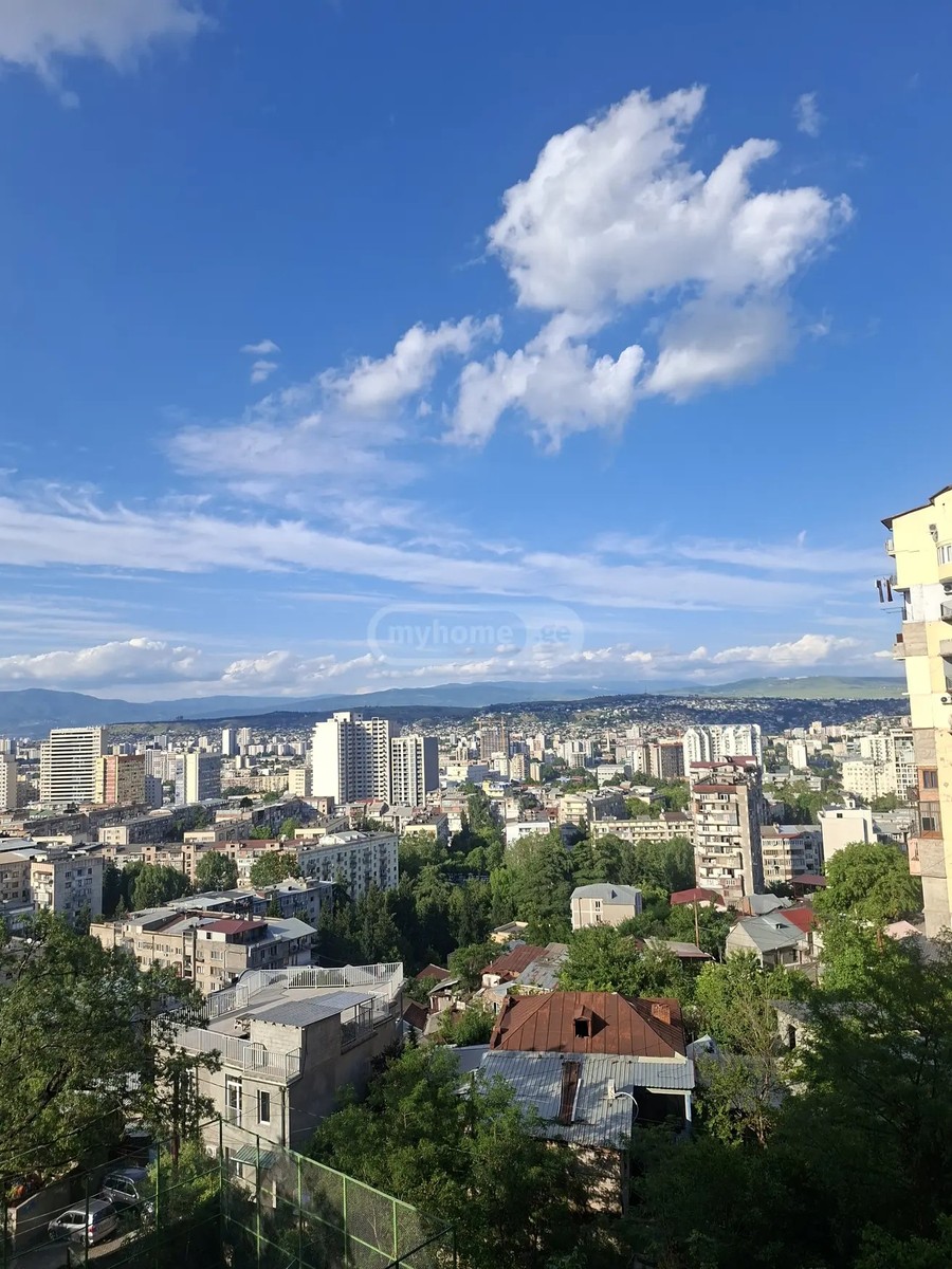 იყალთოს ქ.  - 5 rooms