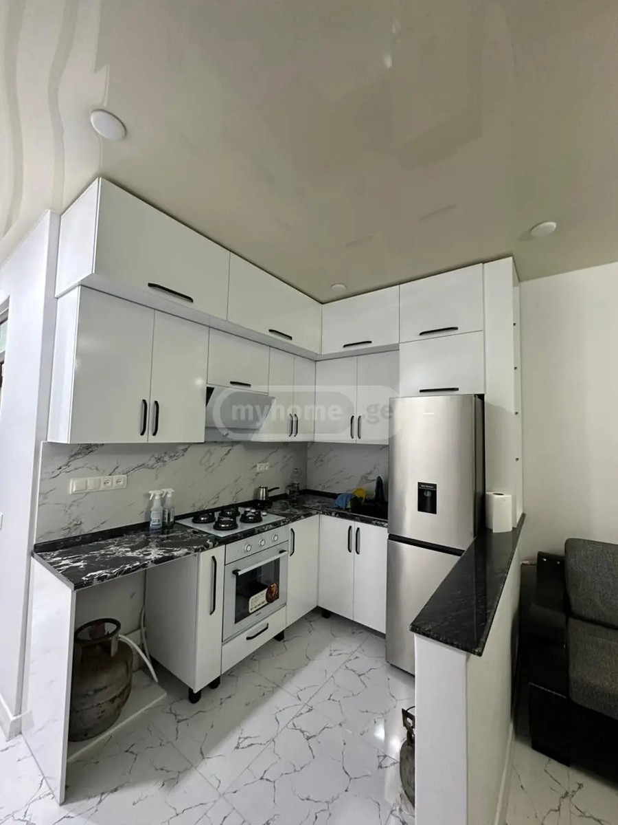 გენერალ ასლან აბაშიძის ქუჩა 10 - 3 rooms