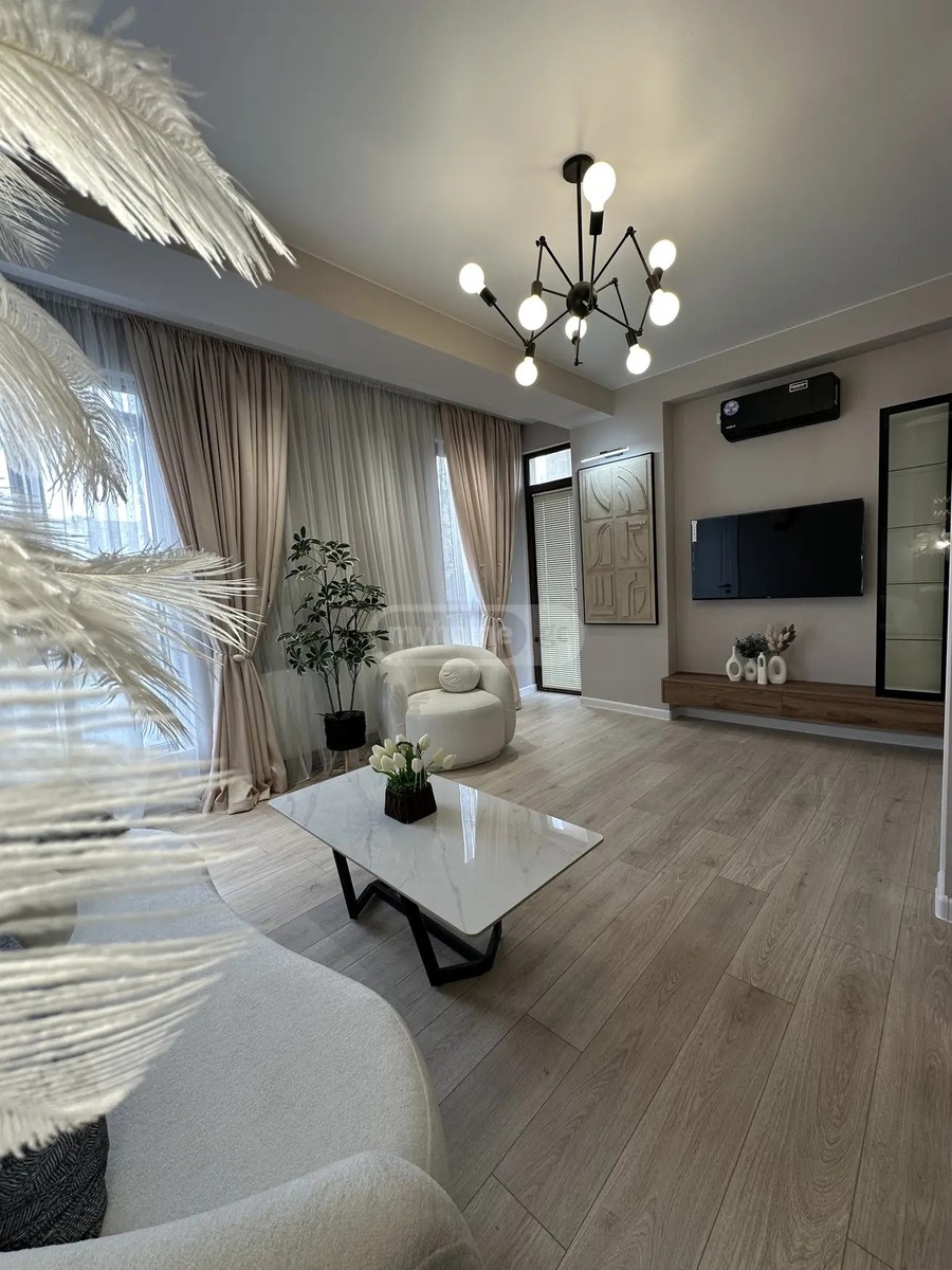 ჯაბიძე დ. ქ. 25 - 3 rooms