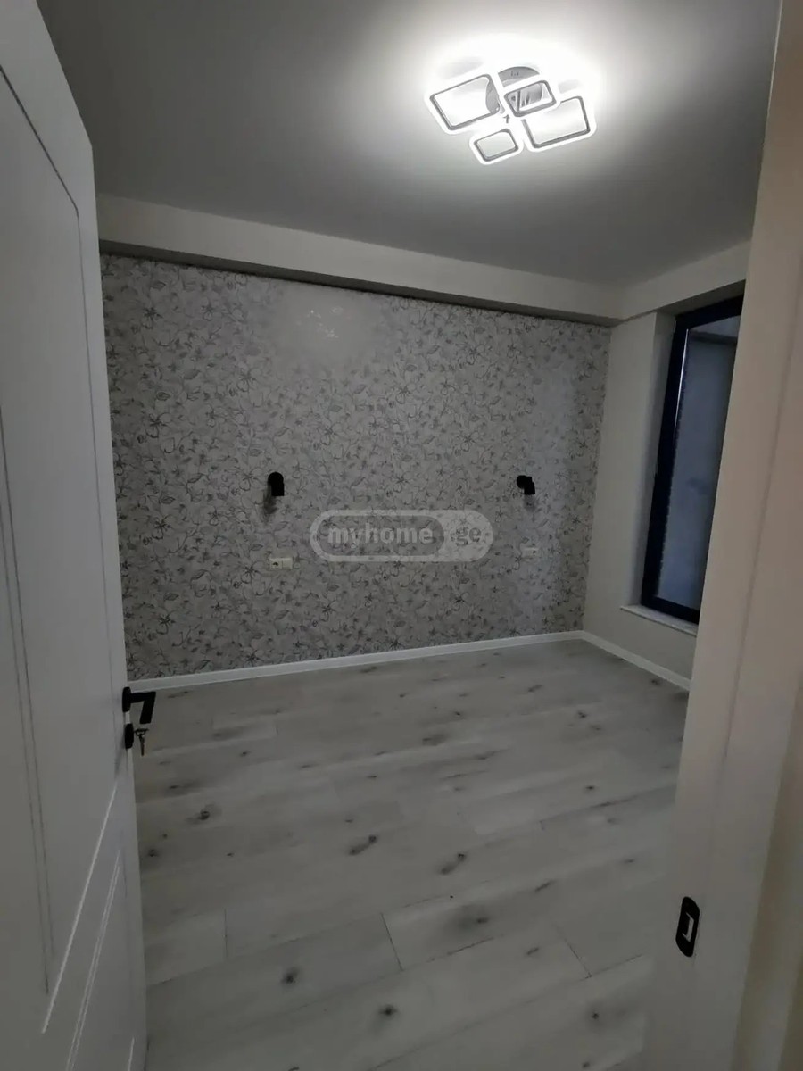 ბაგრატ III ქუჩა 29 - 2 rooms