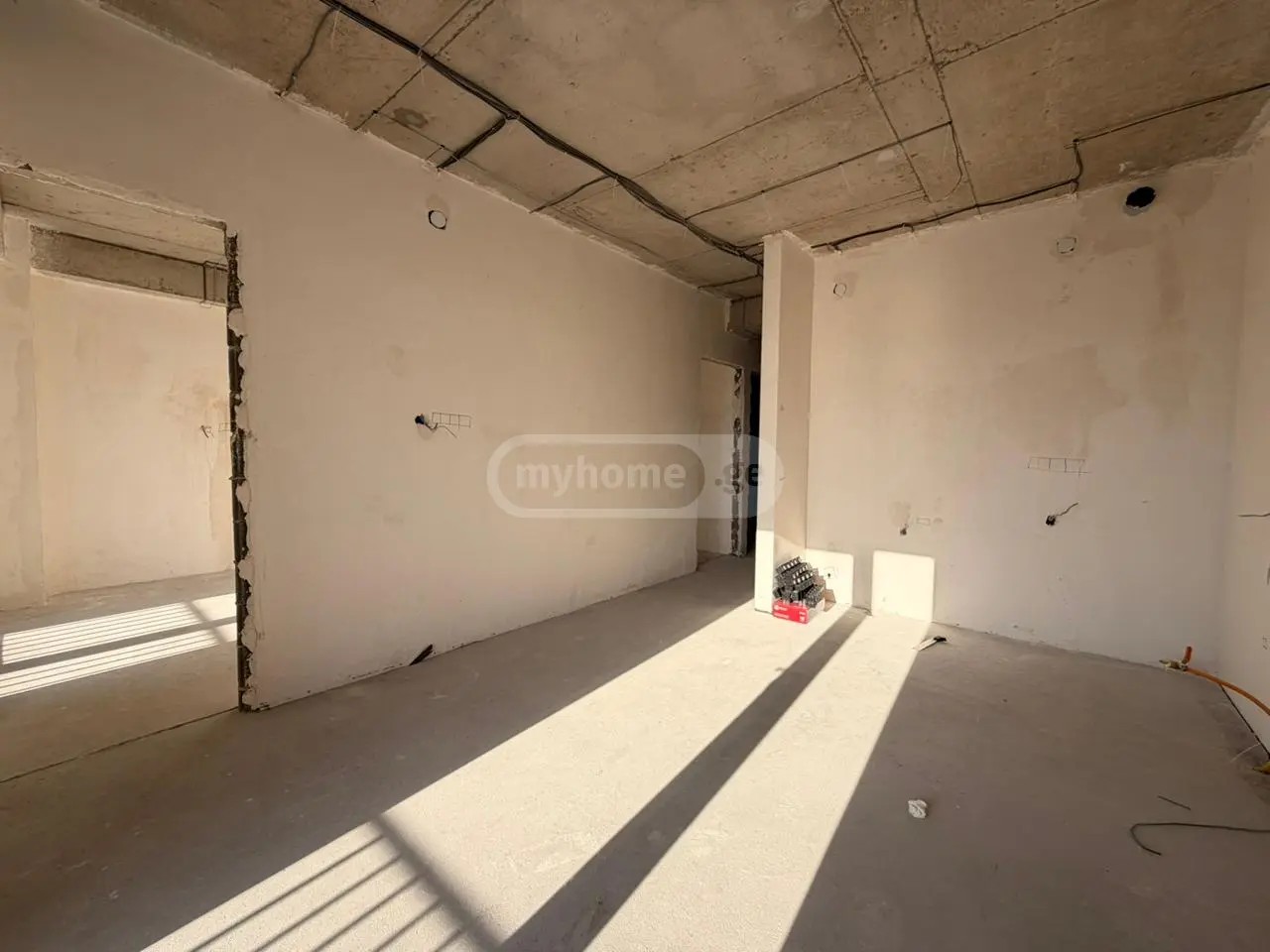 ფარნავაზ მეფის ქ.  - 4 rooms