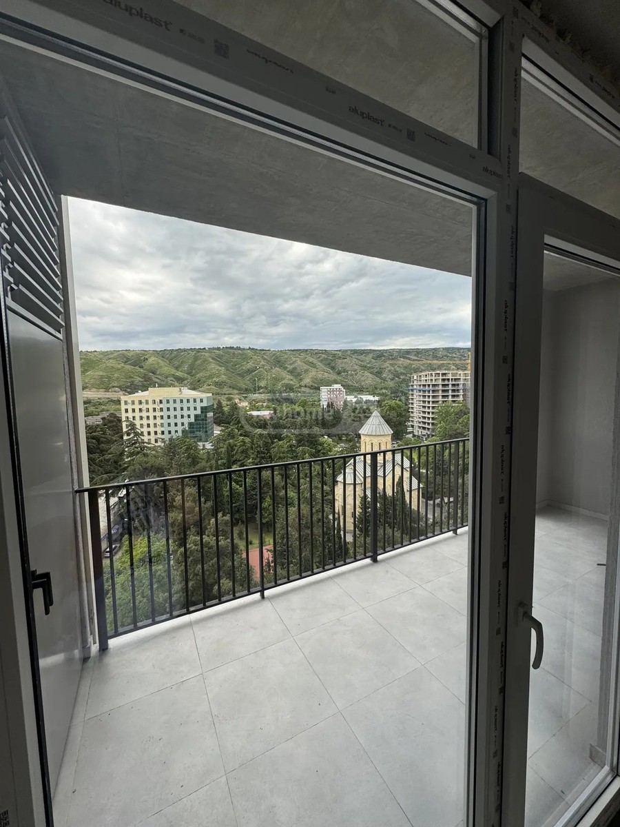ბერი გაბრიელ სალოსის გამზ. 9 - 2 rooms