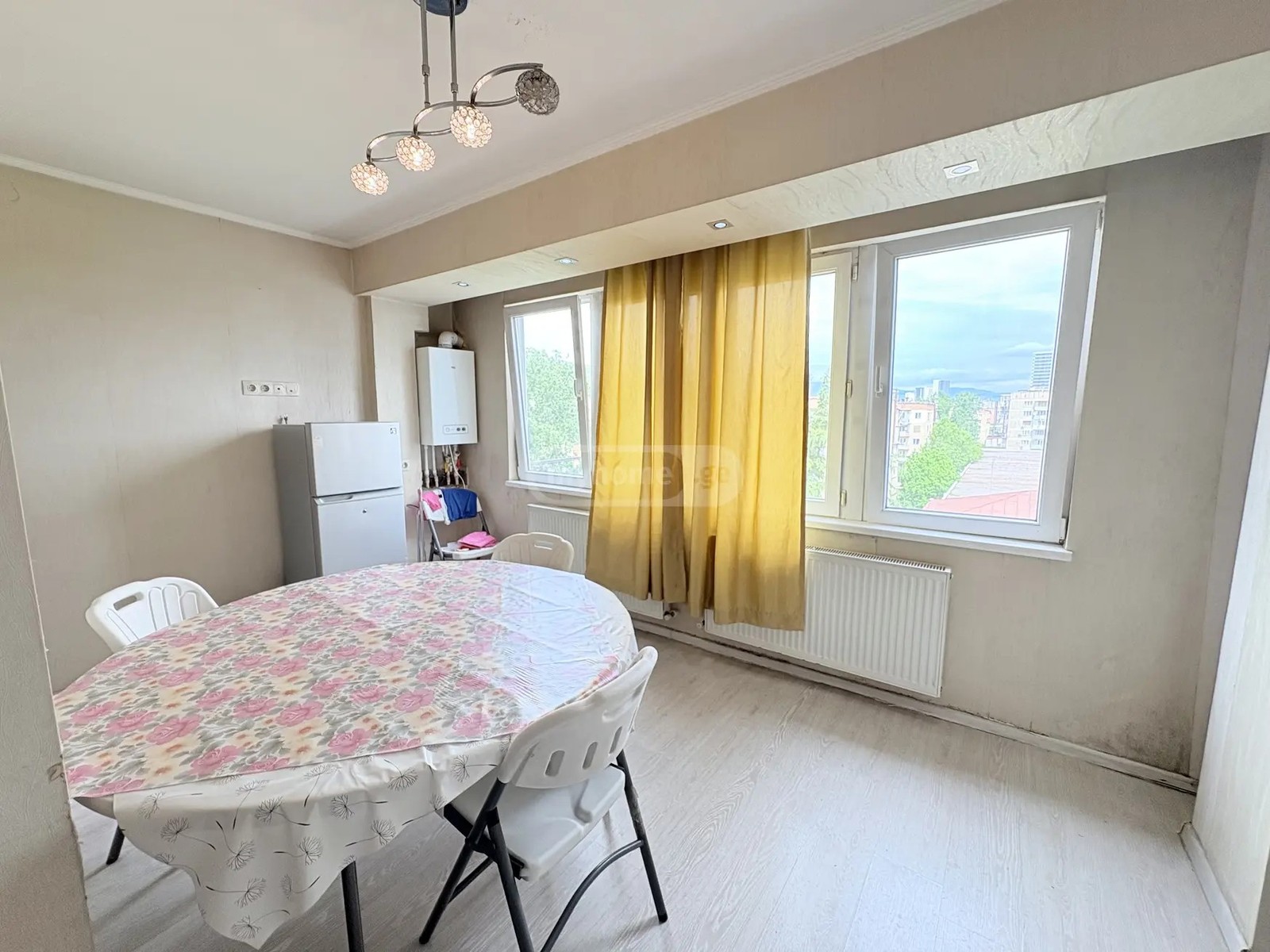 წერეთლის გამზ. 91 - 2 rooms