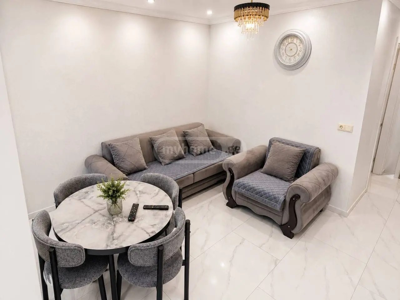 ნიჟარაძე რ. ქუჩა 9 - 2 rooms