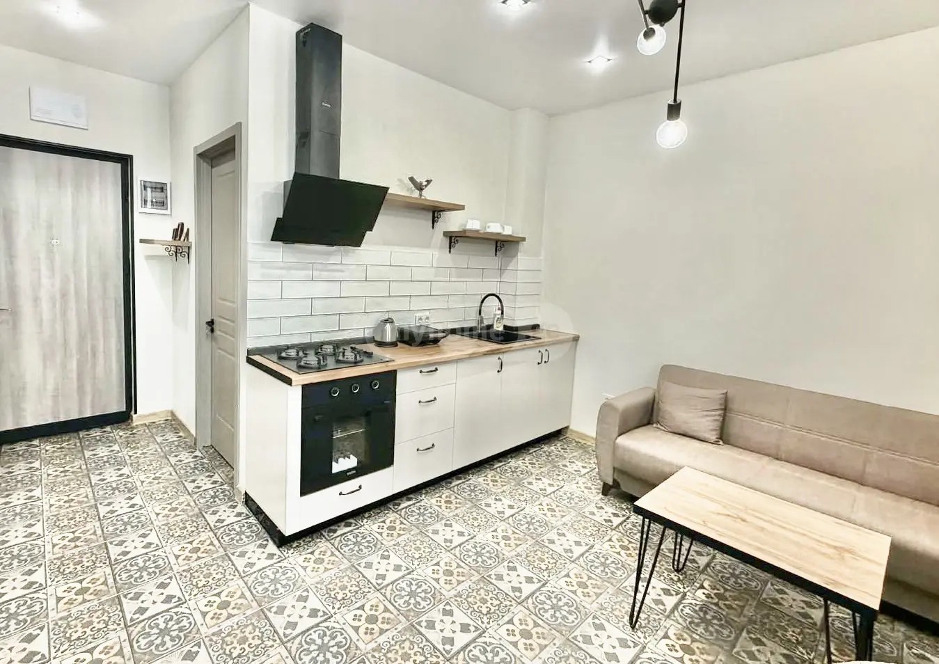 პუშკინი ა. ქ. 182 - 3 rooms