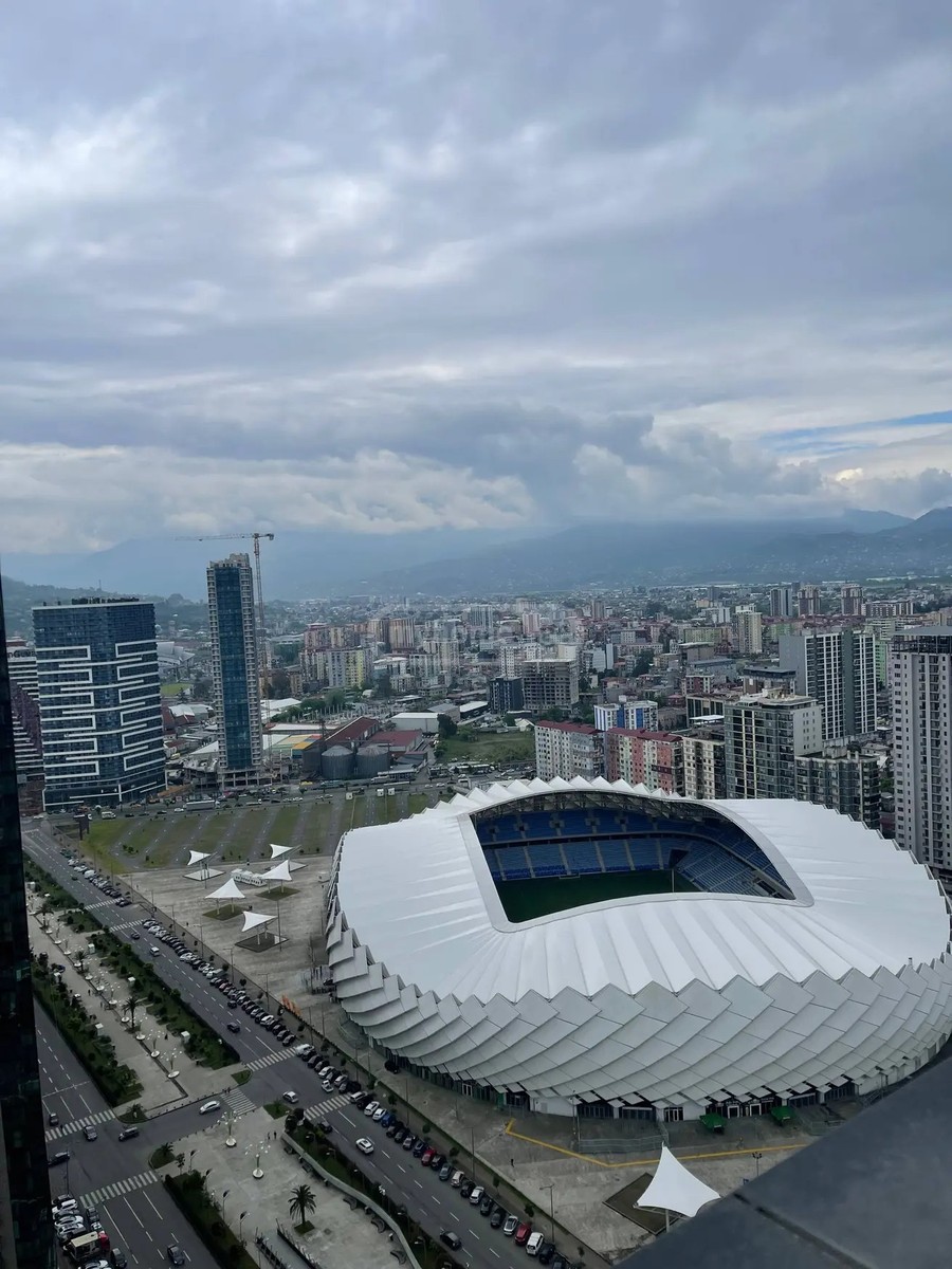 აბუსერიძე ტ. ქ. 13 - 1 rooms