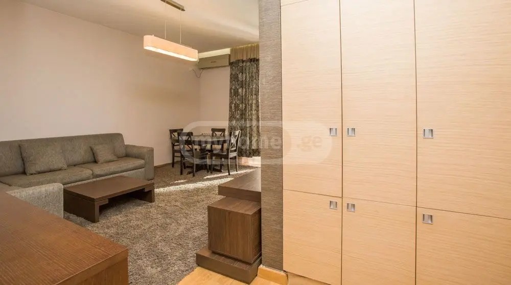 ყაზბეგის გამზ. 24 - 3 rooms