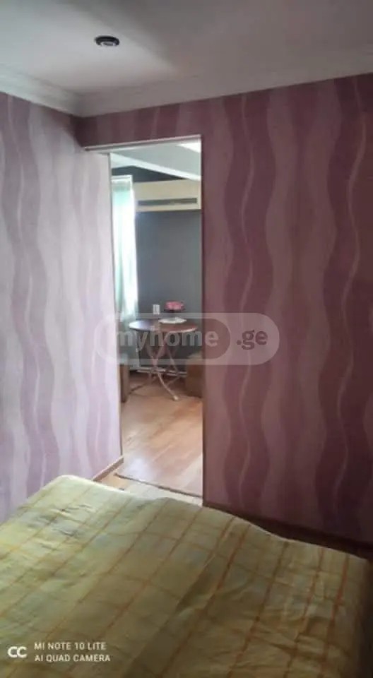 ჭავჭავაძის გამზ. 60 - 2 rooms