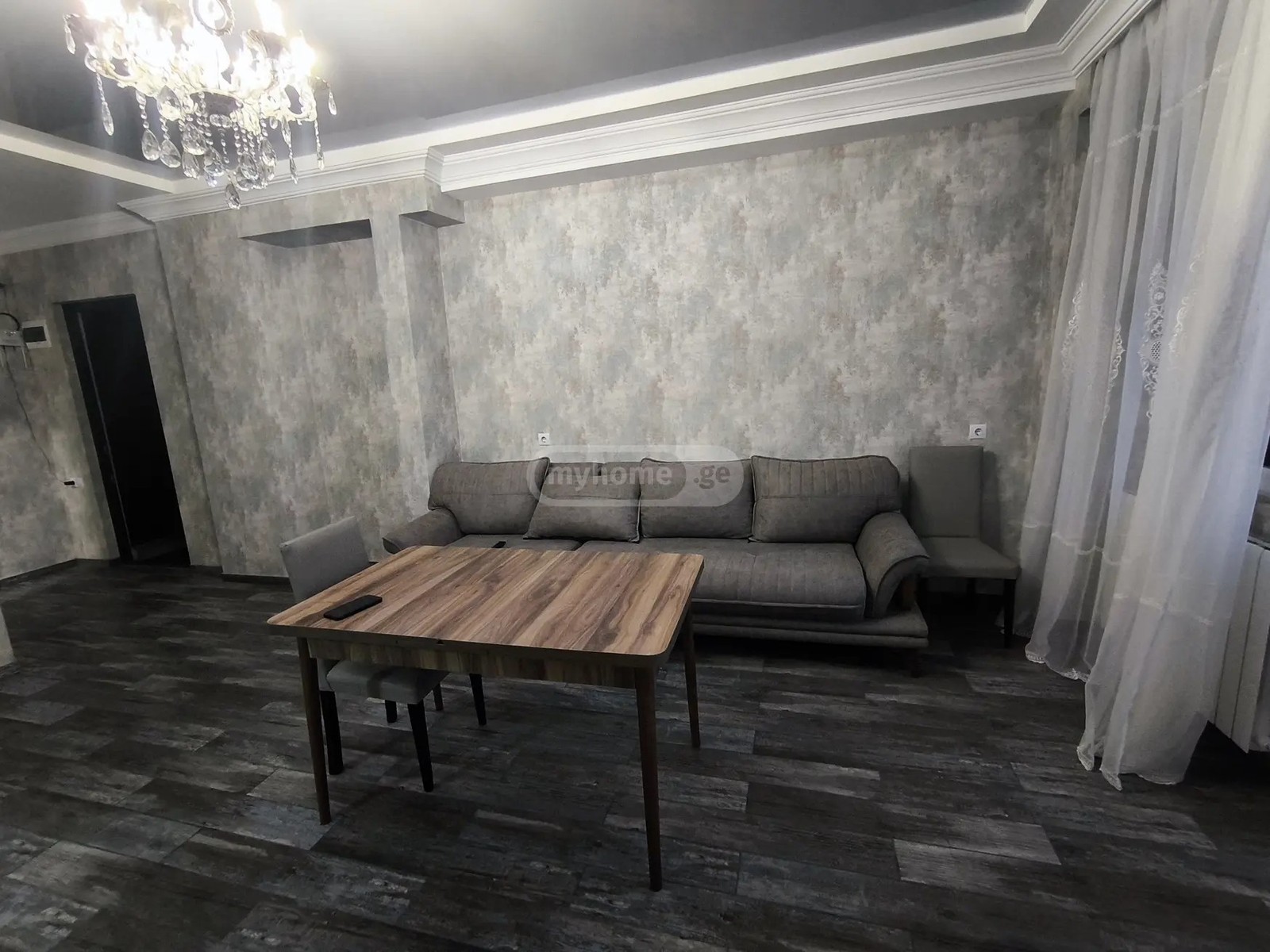 26 მაისის ქ. 93 - 2 rooms