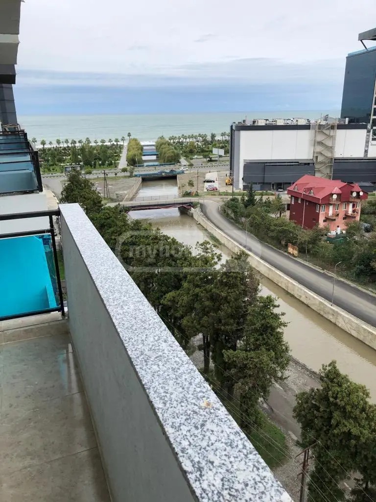 ლორთქიფანიძე გრ. ქ. 6 - 3 rooms
